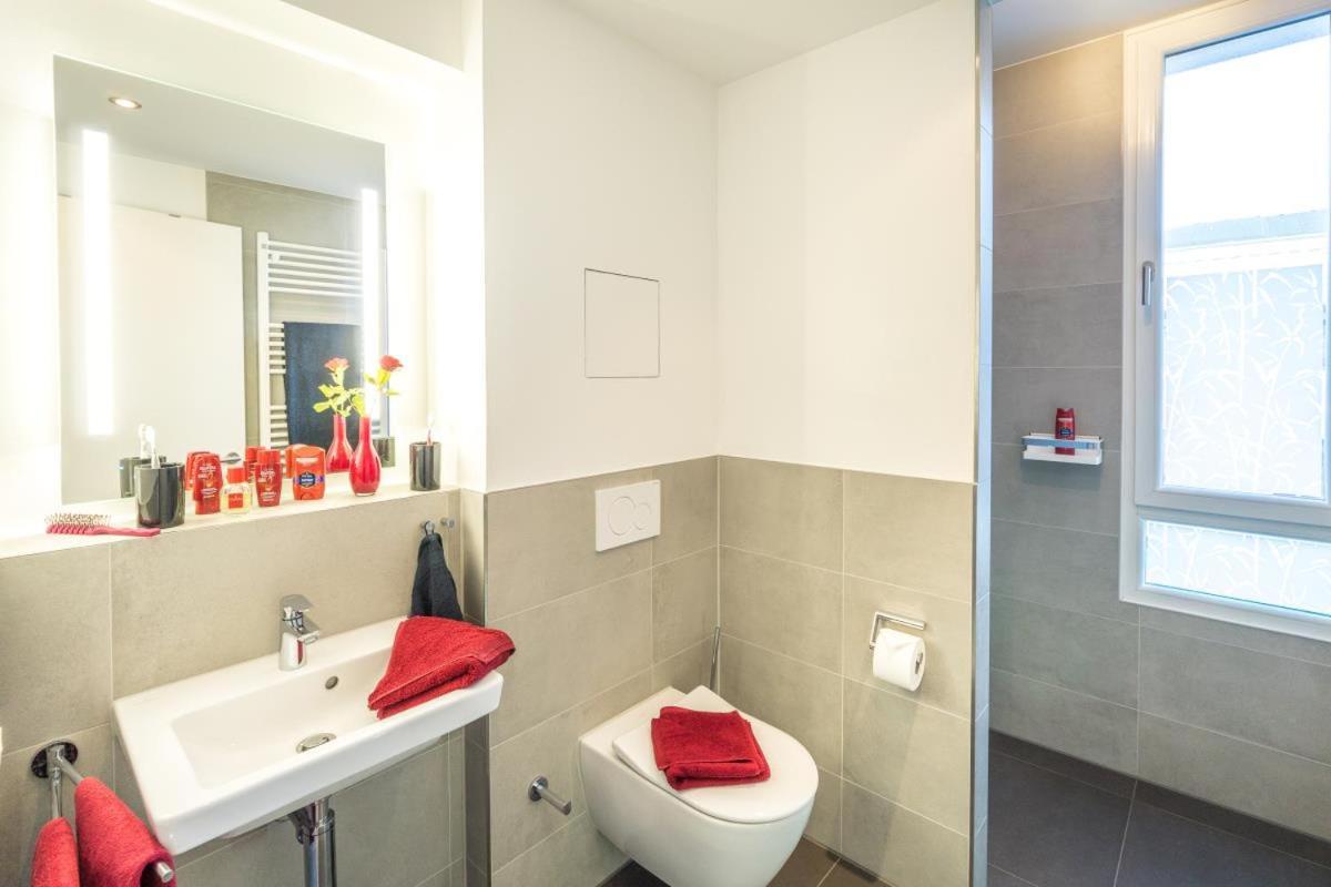 Residenz/Arne Apartment Росток Екстериор снимка